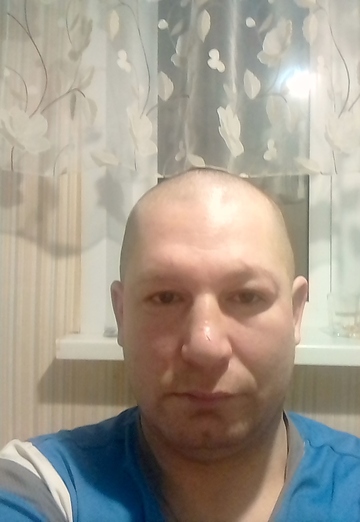Моя фотография - Дмитрий, 42 из Первоуральск (@dmitriy443224)