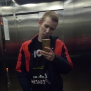 Виктор, 19, Миасс