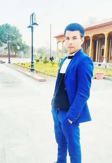 Моя фотография - Дониёрбек, 28 из Ташкент (@donierbek52)