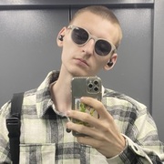 Миша, 22, Москва