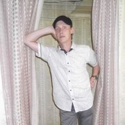 Александр, 43, Гатчина