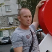 Влад, 35, Слободской