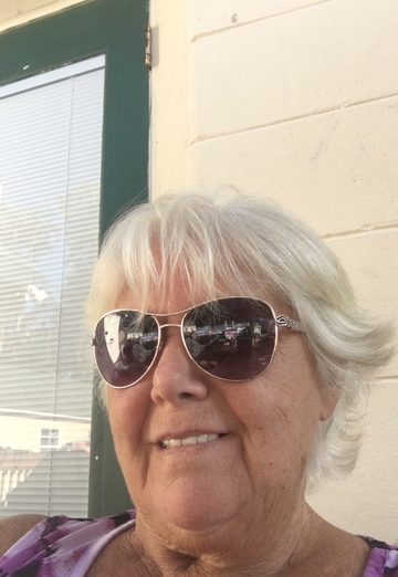 My photo - Louise, 71 from New York (@louise108)