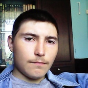 Макс, 25, Харабали