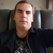 Максим 22 года (Рак) хочет познакомиться в Чудове