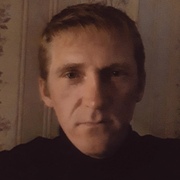 Павел, 41, Кировск