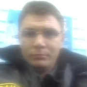 Александр, 30, Курган