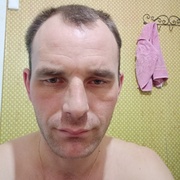 Олег, 32, Уват