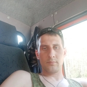 иван, 30, Игра