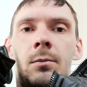 Иван Букаринов, 37, Бердск