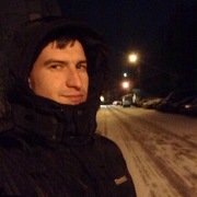 виталий, 27, Алабино