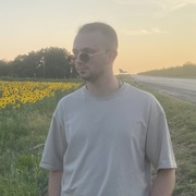 Илья, 21, Москва