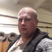 Павел, 33, Лакинск