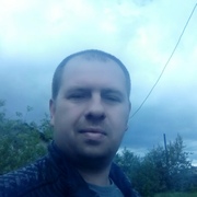 Максим Бушмелев, 33, Нема