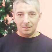 Иван Шмелев, 41, Довольное