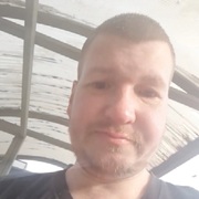 Максим, 38, Москва