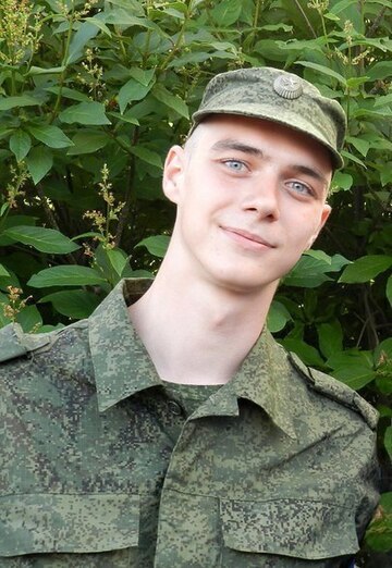 Моя фотография - Владислав, 28 из Великий Новгород (@vladislav31960)