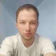 Иван, 29, Шаркан