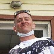 Максим 35 лет (Овен) Луганск