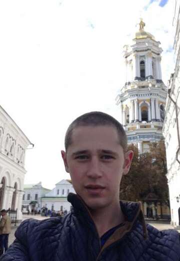 Моя фотография - Дмитрий, 30 из Марганец (@krasikkrasik)