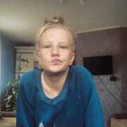 Кира, 19, Сим