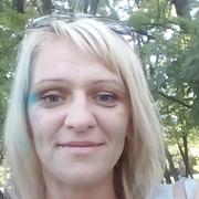 Начать знакомство с пользователем марина 42 года (Водолей) в Докучаевске