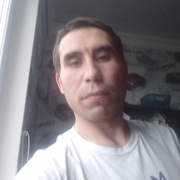 Александр, 27, Комсомольское