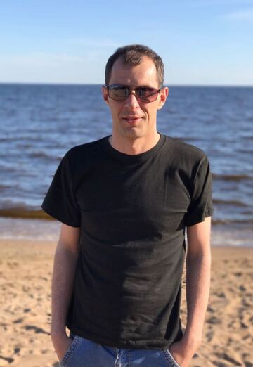 Моя фотография - Дмитрий, 41 из Санкт-Петербург (@dmitriy282177)