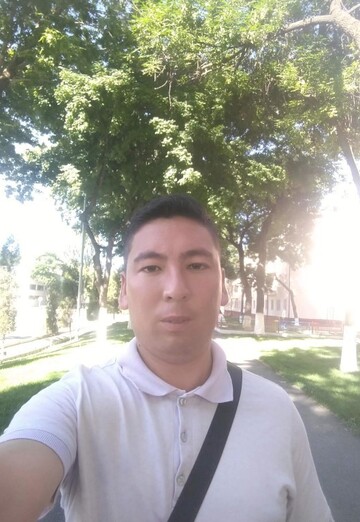 Моя фотография - Азиз, 31 из Ташкент (@aziz12627)