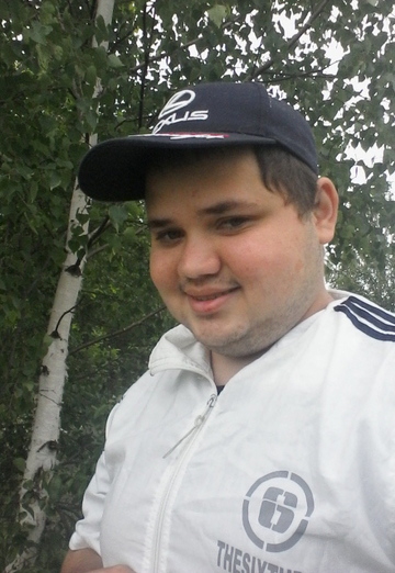 Моя фотография - Антон, 24 из Гусь-Хрустальный (@anton157271)