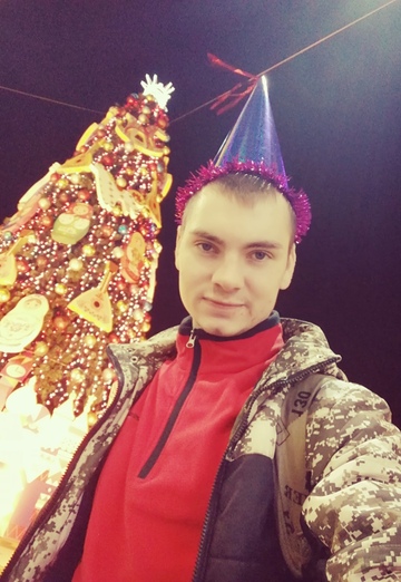 Моя фотография - Дмитрий, 29 из Муравленко (@dmitriy341652)