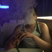 Александр, 24, Молчаново