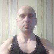 Михаил, 47, Киров (Калужская обл.)