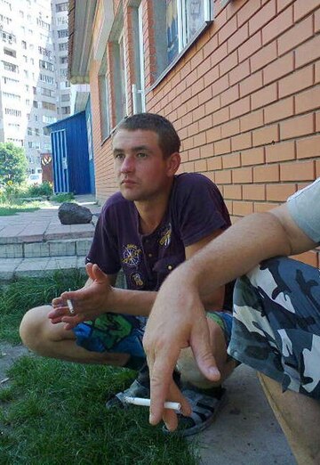 Моя фотография - Коля, 38 из Волочиск (@kolya20645)