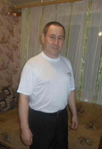 Моя фотография - Анатолий, 54 из Чебоксары (@elenelena121)