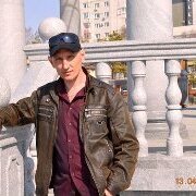 Олег, 44, Серышево