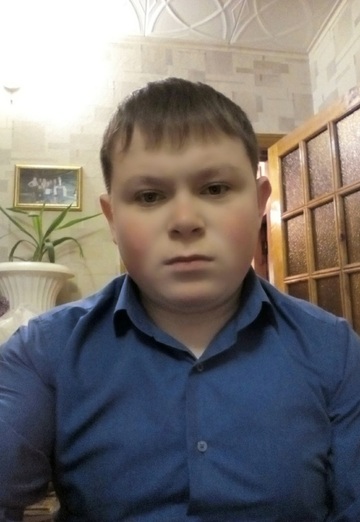Моя фотография - Владимир, 31 из Павлоград (@vladimir227419)