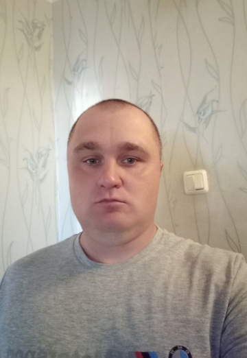 La mia foto - Valeriy, 35 di Rostov Velikij (@valeriy93933)