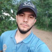 Алек, 20, Санкт-Петербург