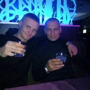 Артём, 32, Сосновка