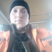 Алексей, 30, Бородино (Красноярский край)