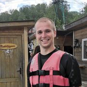 Артём, 30, Приозерск