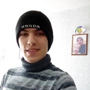 Александр, 27, Туринск