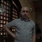 Юрий, 38, Родники (Ивановская обл.)