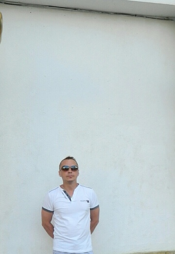 Моя фотография - Дмитрий, 45 из Серпухов (@dmitriy362971)