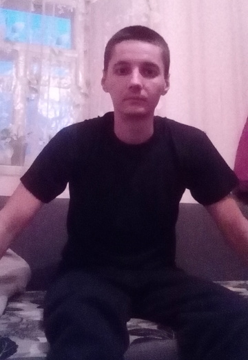 Моя фотография - Андрей, 34 из Великая Новосёлка (@andrey635225)