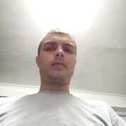 Максим, 32, Кодинск