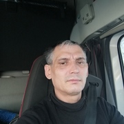 Виталий, 45, Голышманово