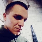 Андрей, 27, Адамовка