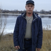 Михаил, 49, Кировск
